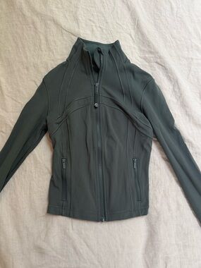 lululemon athletica dark green zip-up jacket